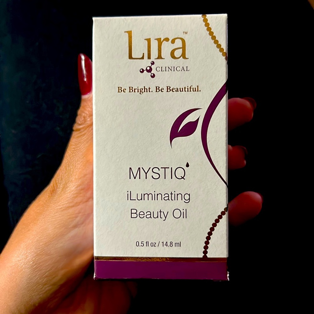 Lira Mystiq Iluminating Beauty Oil